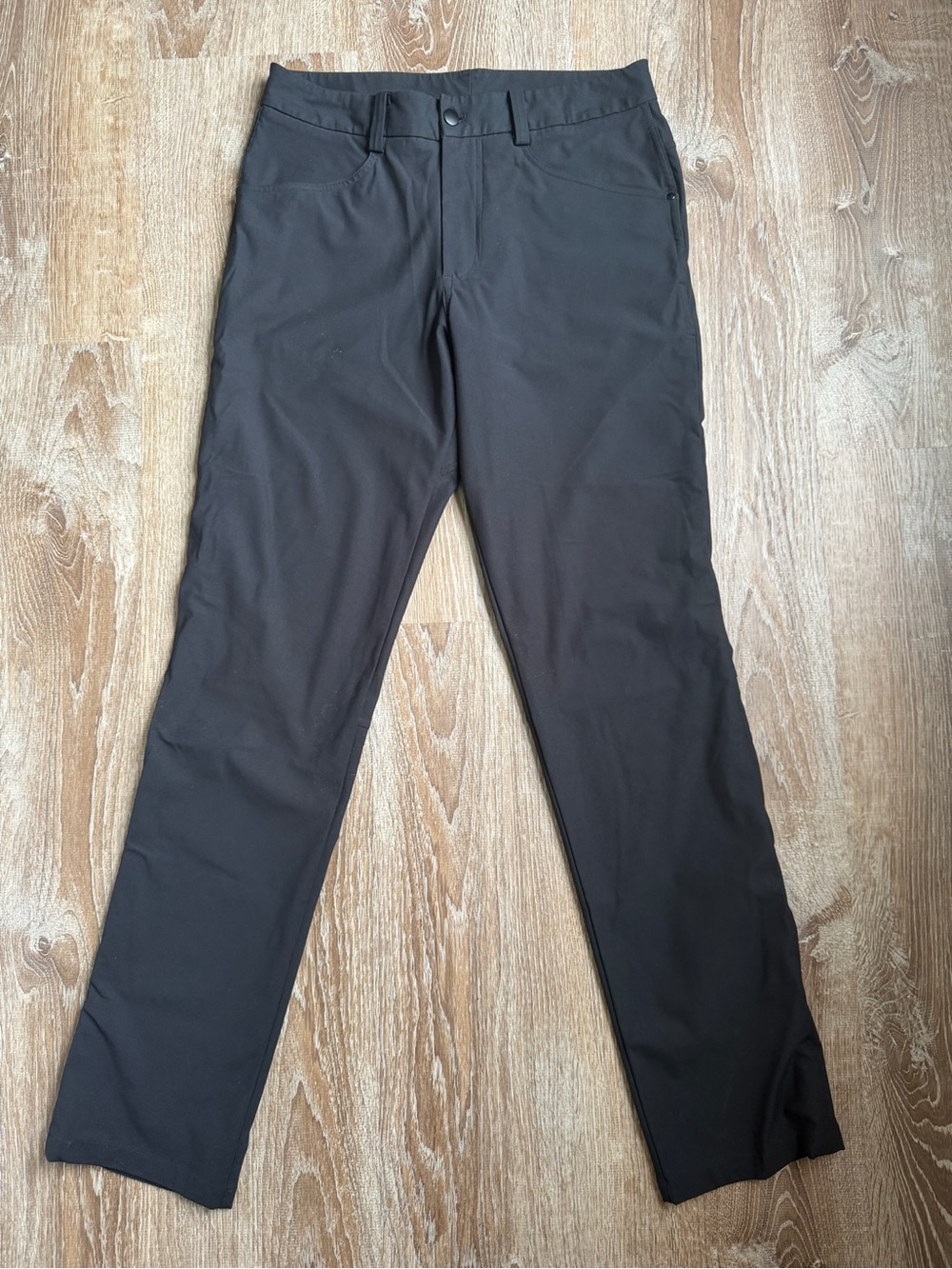 Men's Lululemon ABC 5 pocket warpstreme Black Pants - Slim Fit